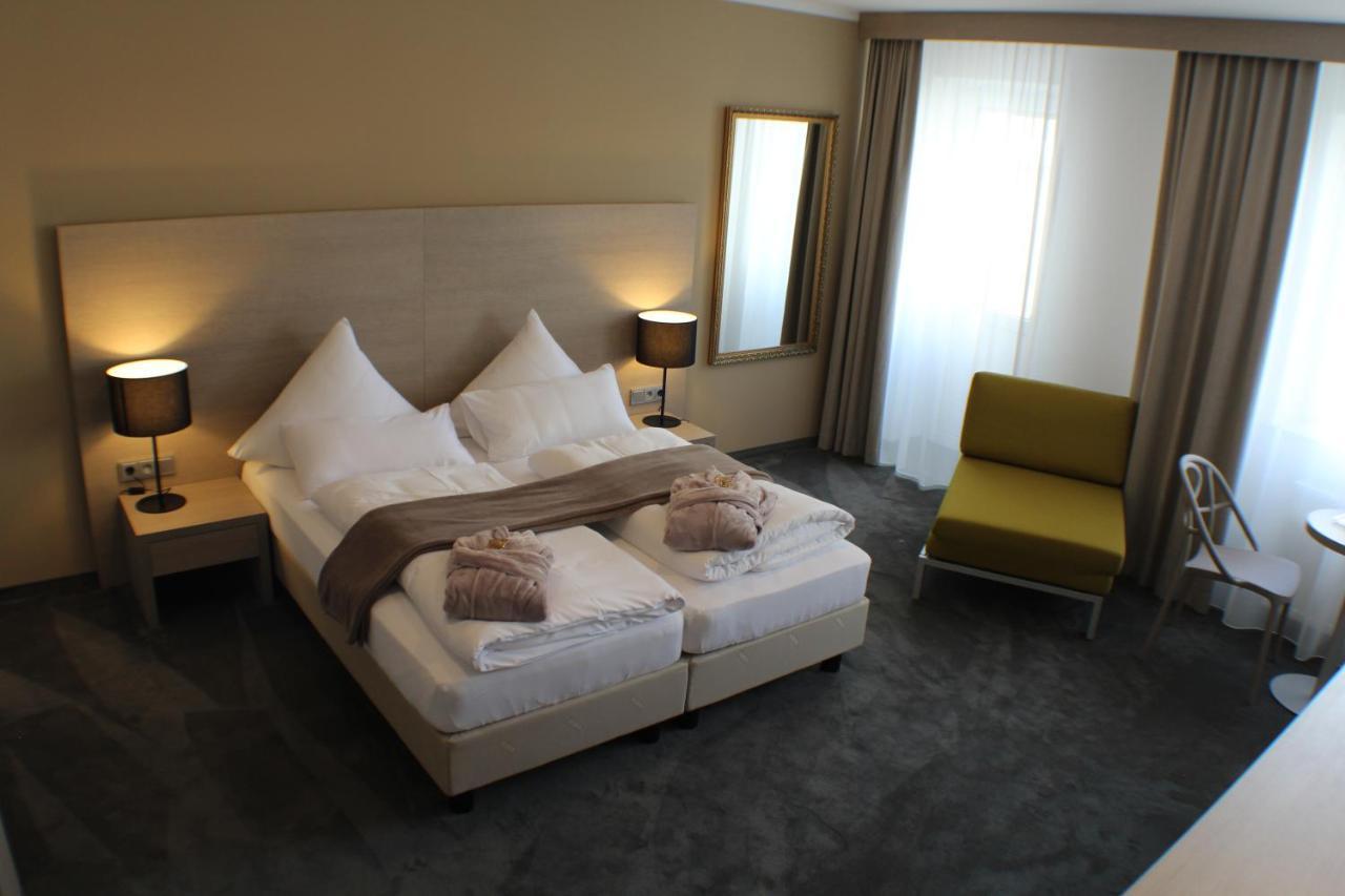 Garni Hotel Schmaus Viechtach Dış mekan fotoğraf