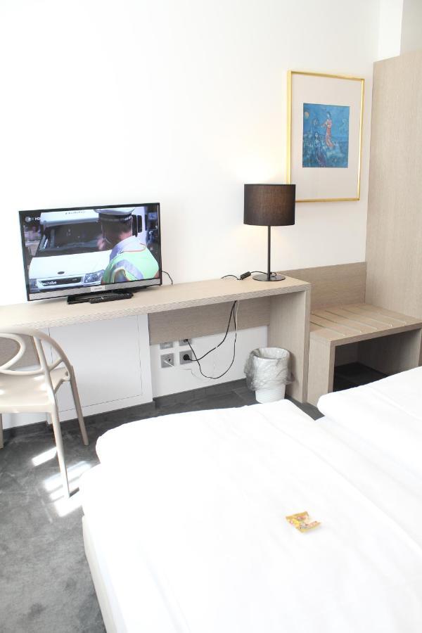 Garni Hotel Schmaus Viechtach Dış mekan fotoğraf